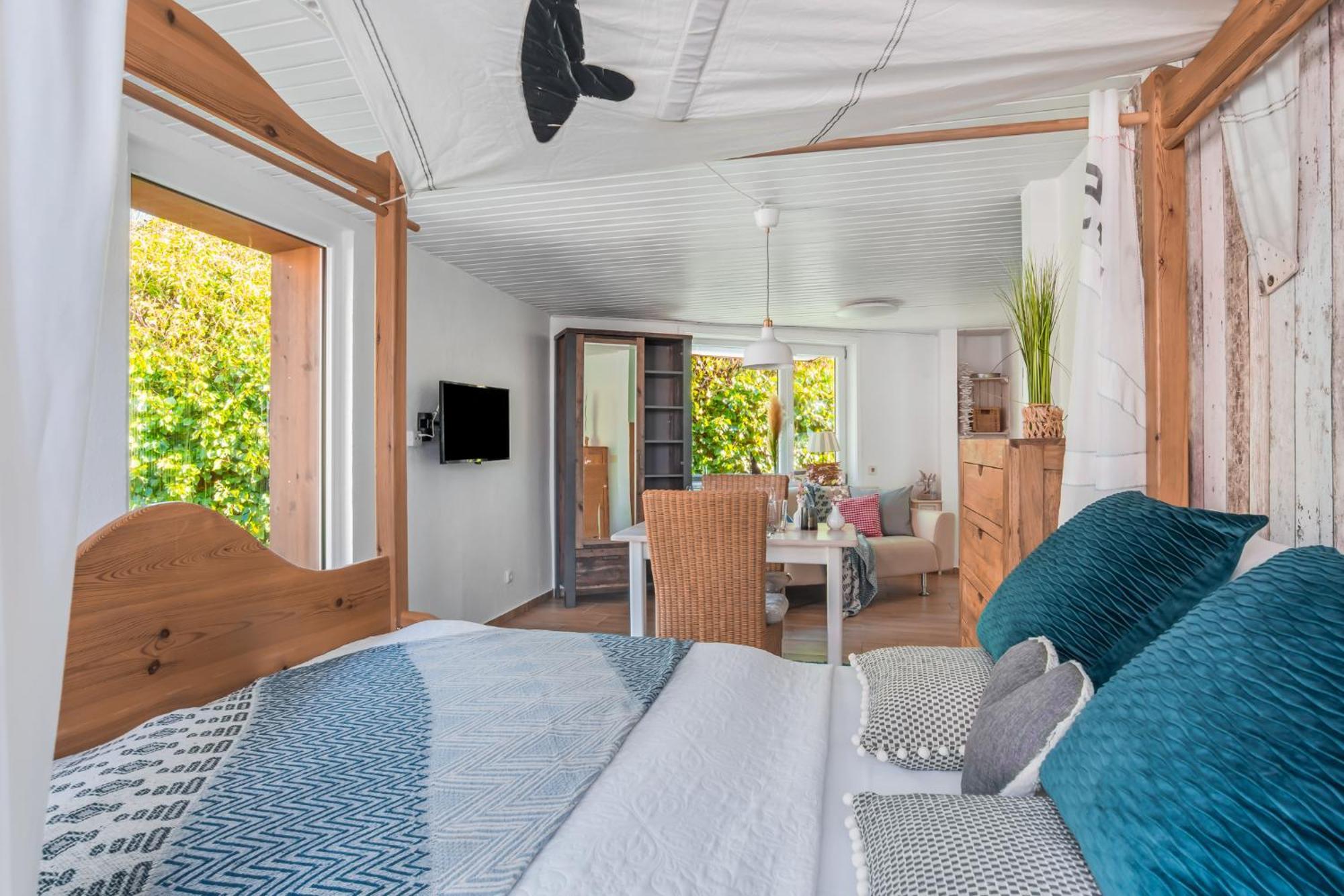 Treibhaus Apartment Busum Ngoại thất bức ảnh